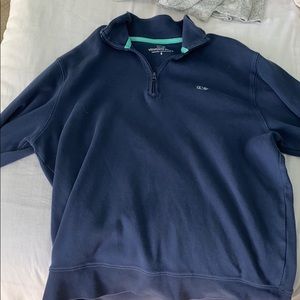 Vineyard vines blue sweatshirt